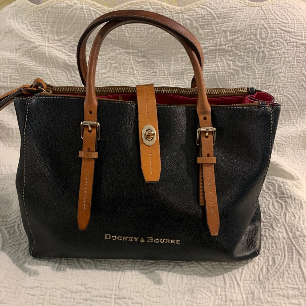 Dooney & Bourke handbag